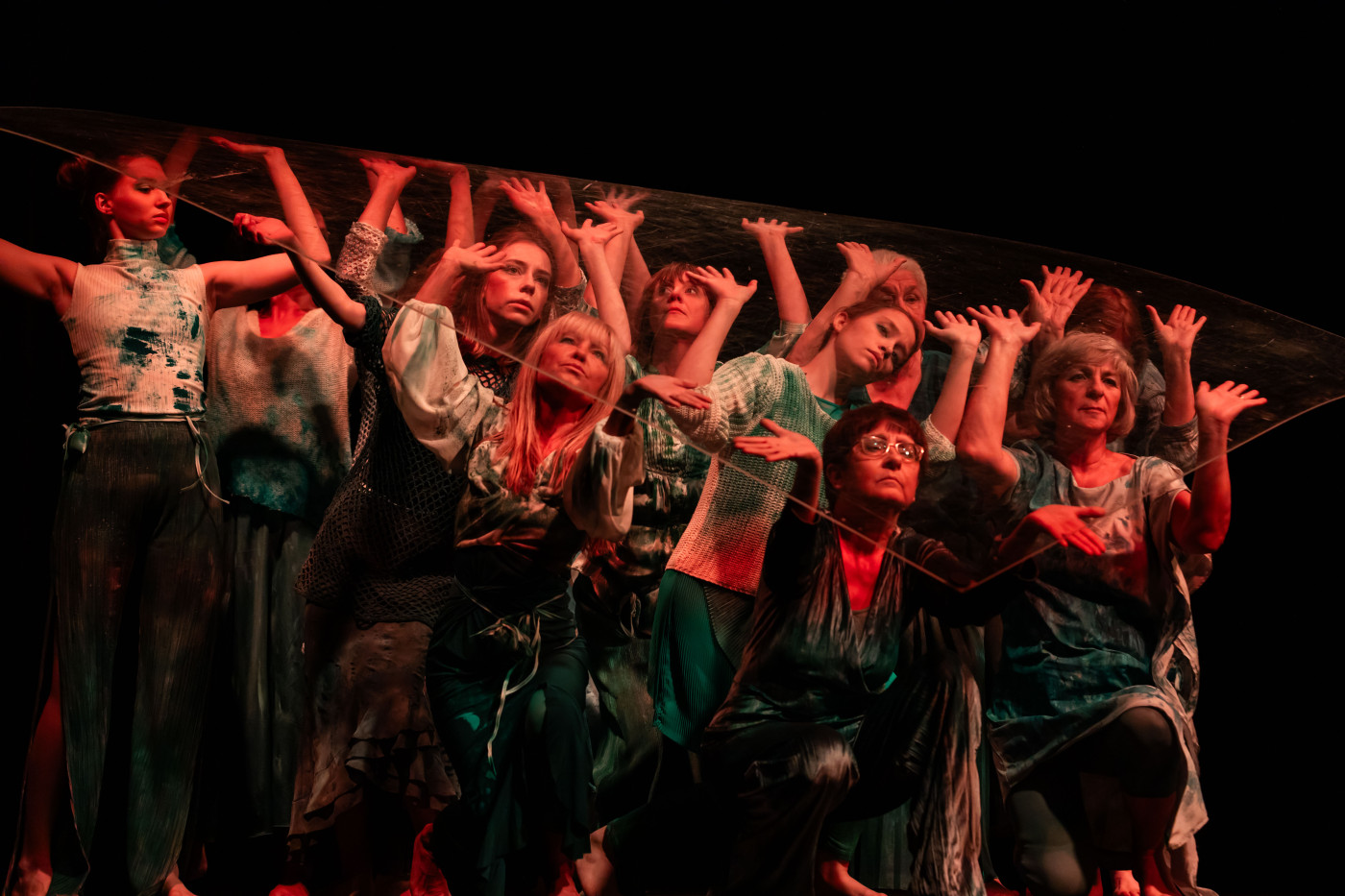 „Eden. Baśń sceniczna w kilku obrazach” premiere  fot.HOLLYBABA 62